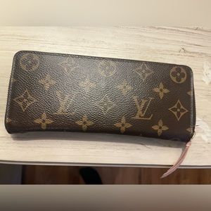 Louis Vuitton Clemence Wallet, pink interior